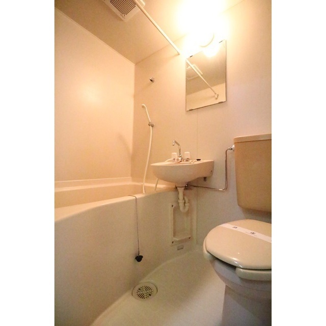 同物件の他のお部屋です