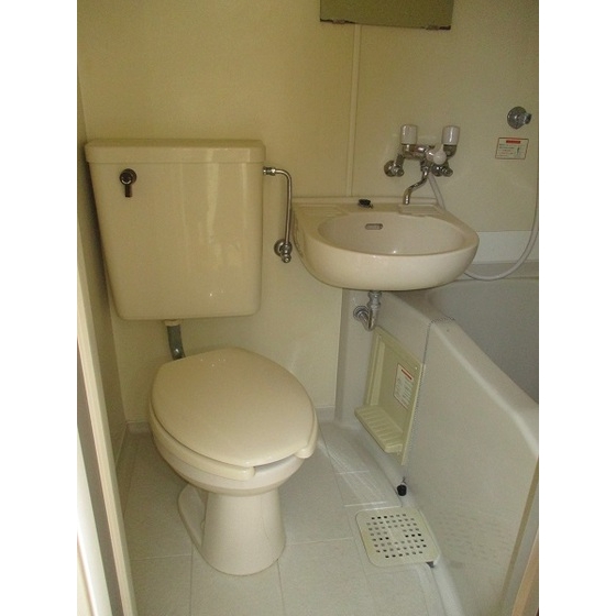 同物件の他の部屋の画像です